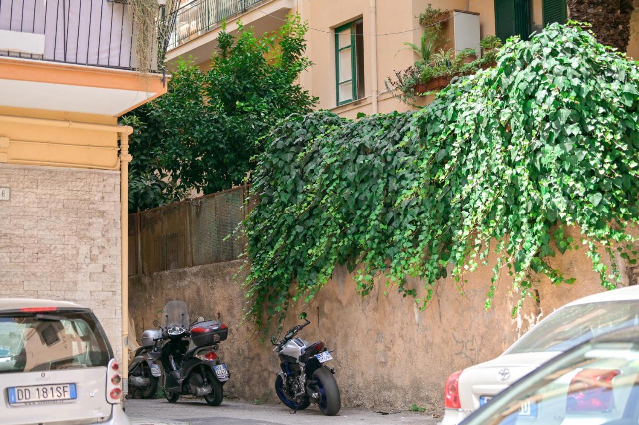 Living Salerno B&B מראה חיצוני תמונה