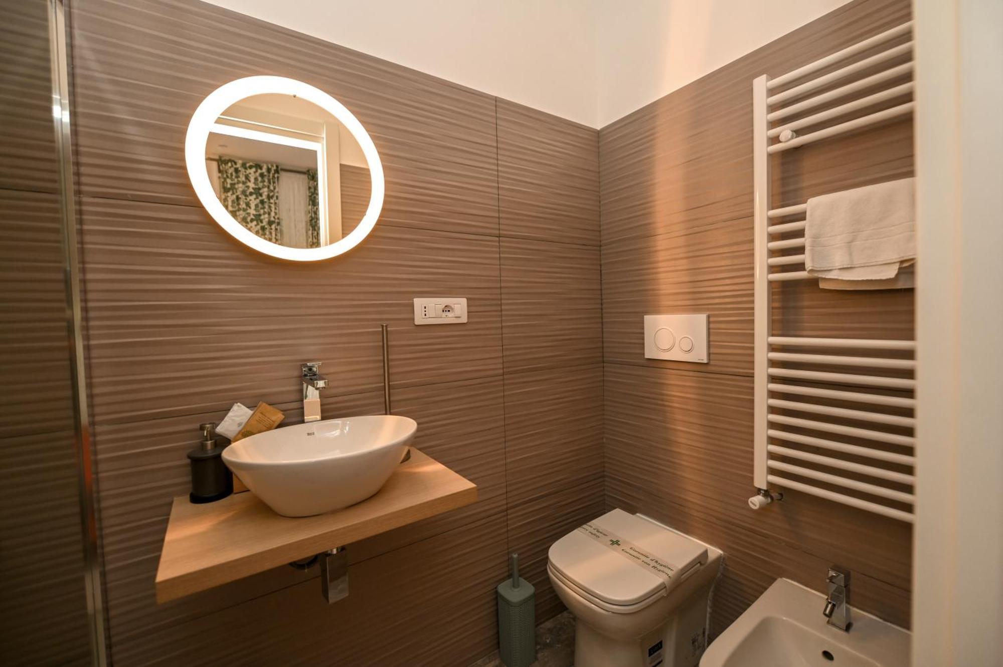 Living Salerno B&B מראה חיצוני תמונה