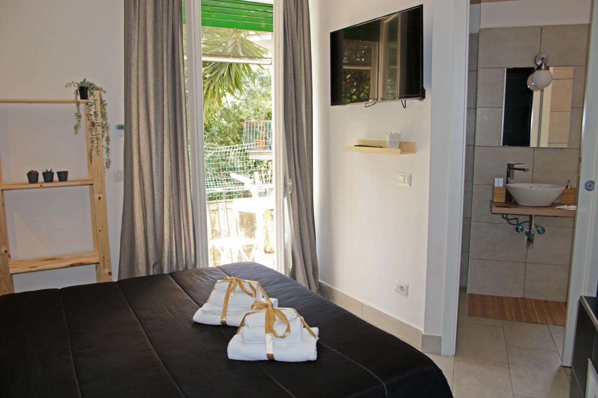 Living Salerno B&B מראה חיצוני תמונה
